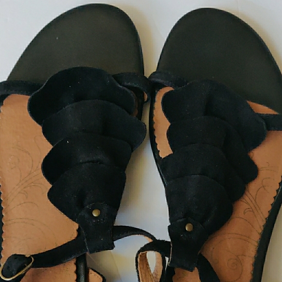 Indigo by Clarks ruffled suede ankle wrap sandals - Picture 8 of 8